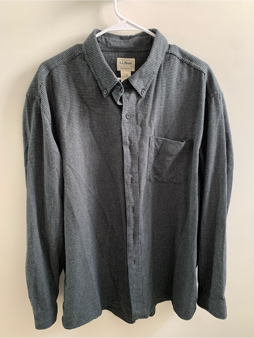 L.L. Bean Traditional Fit Houndstooth Flannel Button Down Shirt Grey XL